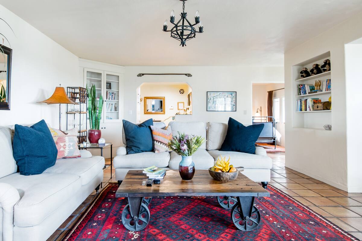 Romantic Historic Home with Bicycles...