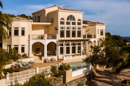 Frangipani Villa at The Hills