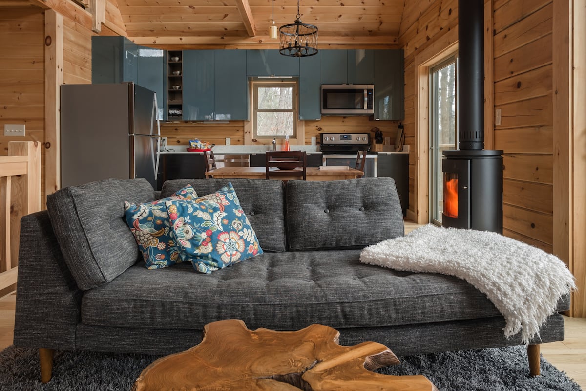 Airbnb® Asheville Vacation Rentals & Places to Stay North