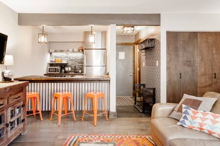 Hip and Cozy In-town King Studio