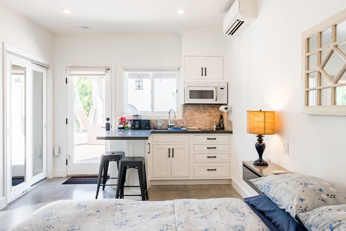 Top 16 Airbnb In Downtown Los Angeles, California Updated Trip101