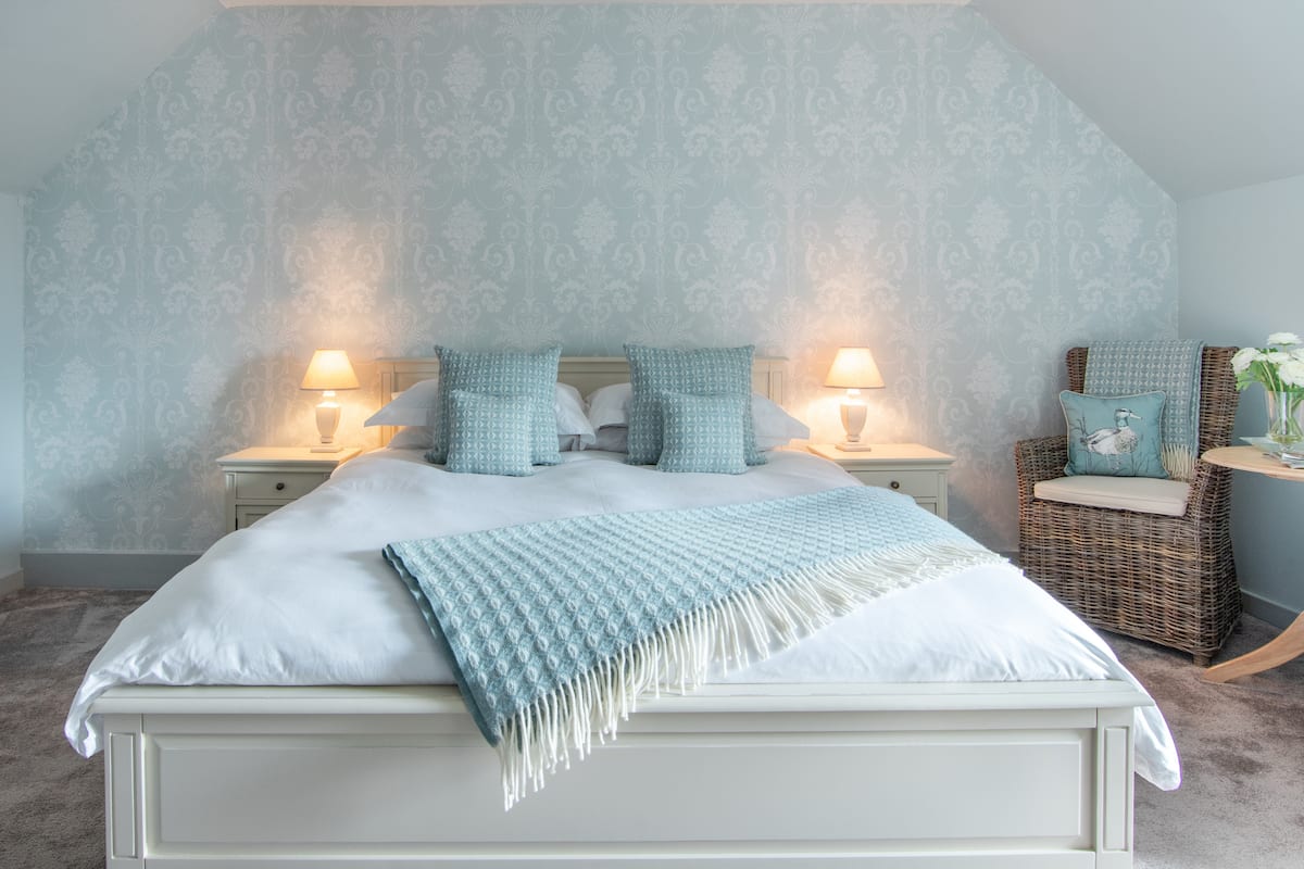 The Old Dairy, Luxurious House on Family Farm near Inverness