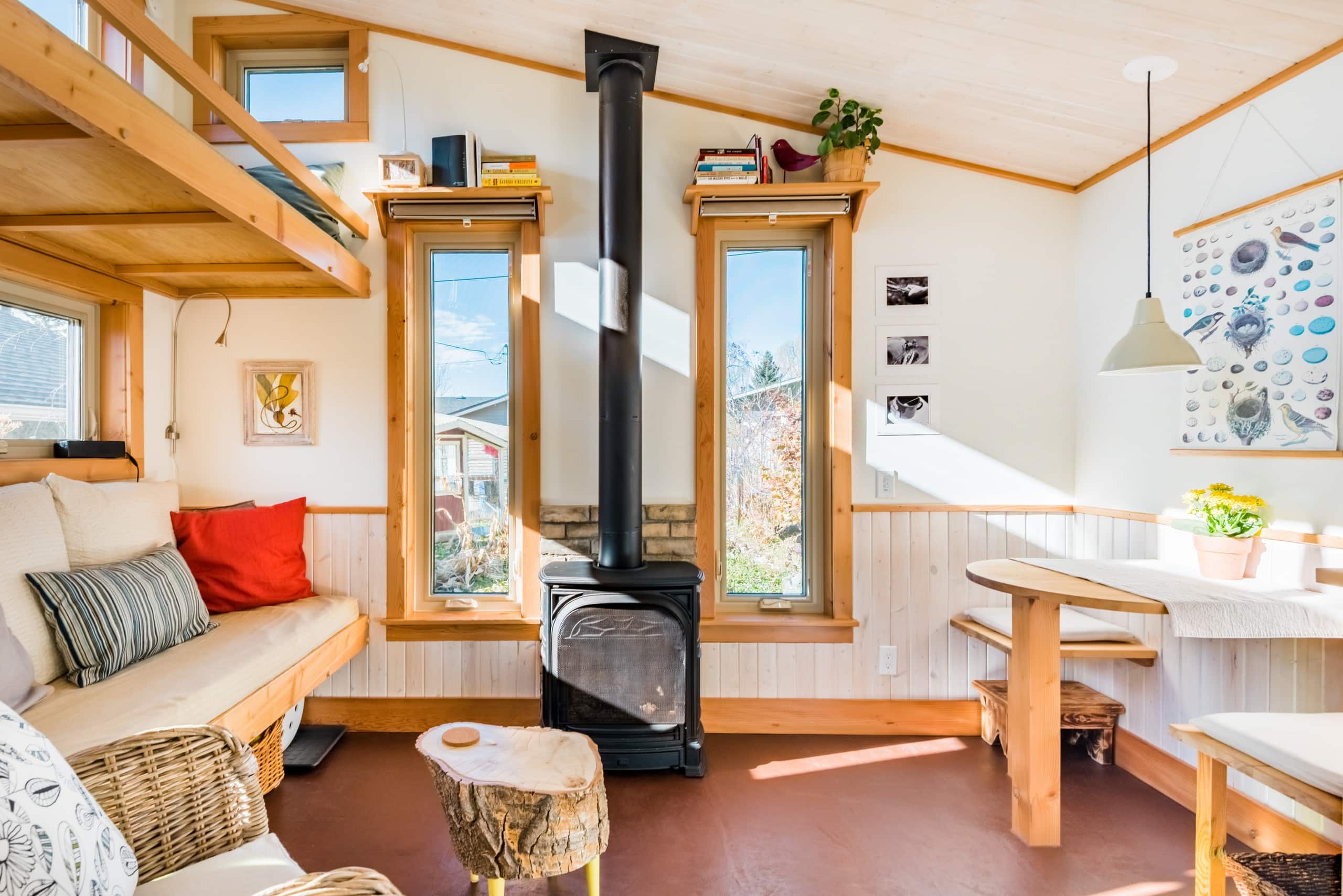 Charming Tiny House B&B Near Mountains and Downtown - Gästehäuser Charming Tiny House B&B Near Mountains and Downtown - Gästehäuser