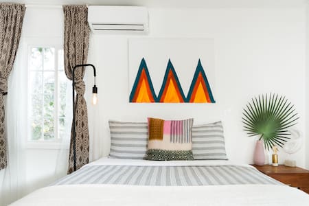 Stylish, Newly-Renovated Home in Hollywood