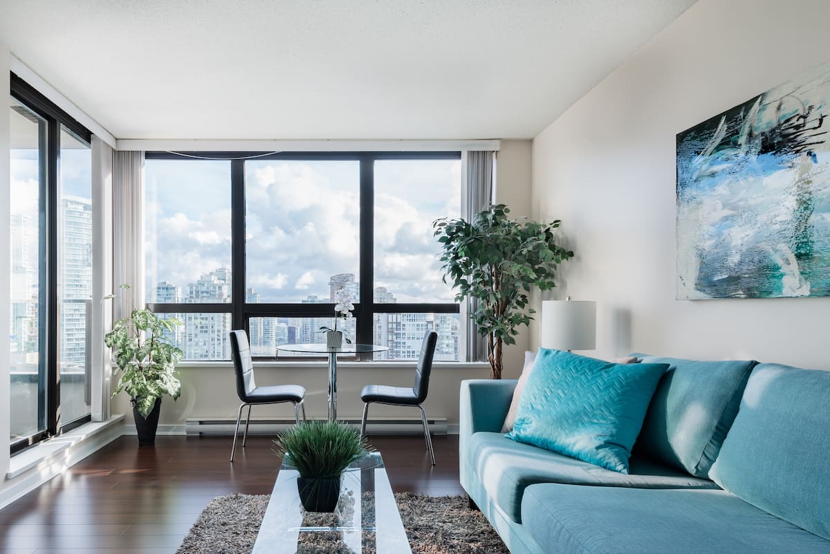 Gorgeous City Views from a Relaxed Apartment
