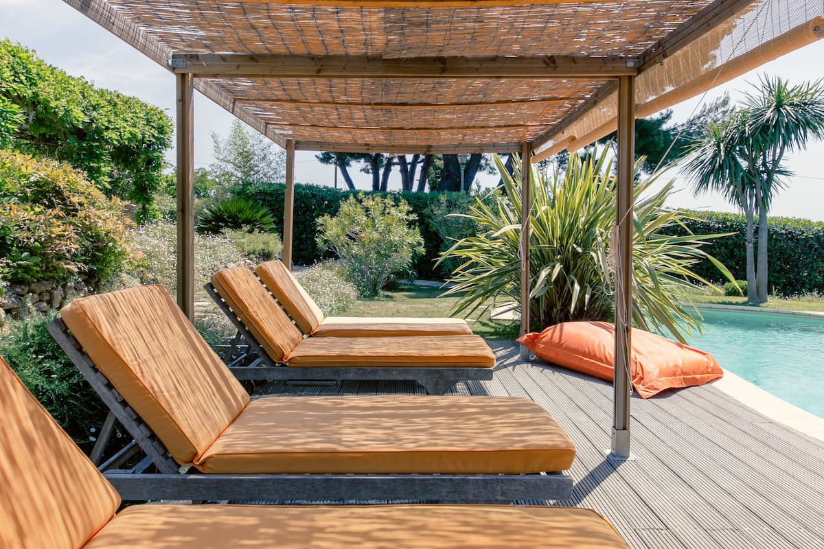 charming home with high-end amenities in nice