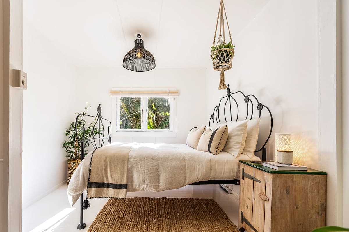romantic cottage close to the beach