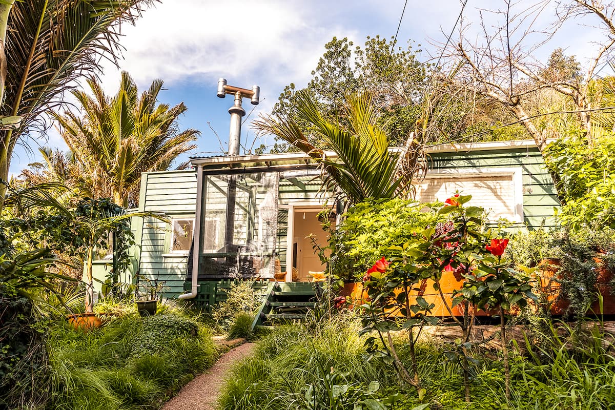 romantic cottage close to the beach