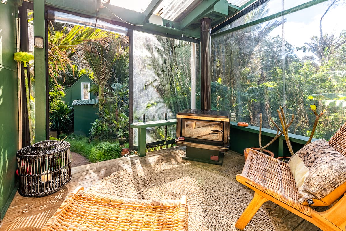 romantic cottage close to the beach
