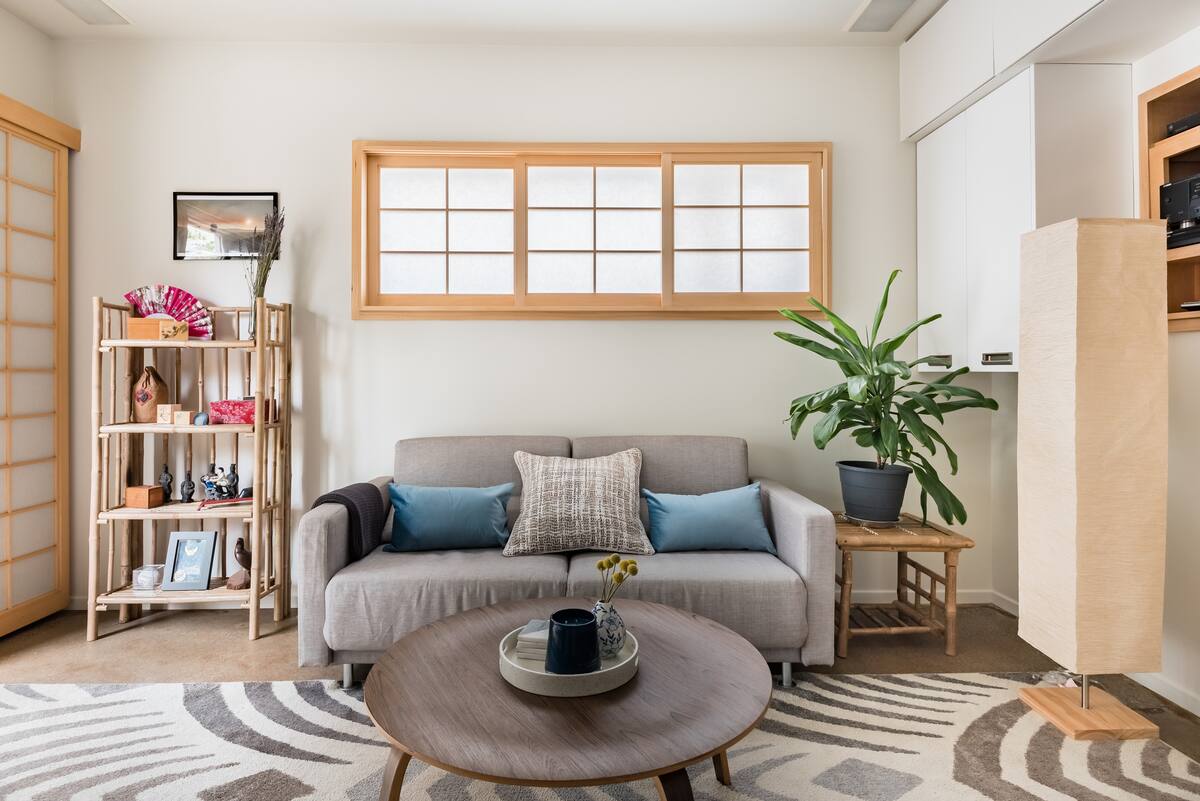 Soak Up The Serenity At A Zen Garden Oasis By The Sea Official Marina Del Rey California Ca Usa 1 Bedroom 1 Bathroom