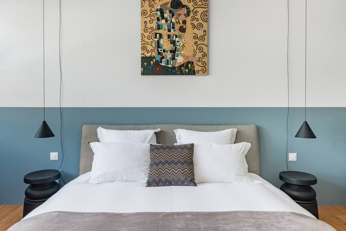 vacation homes condo rentals airbnb