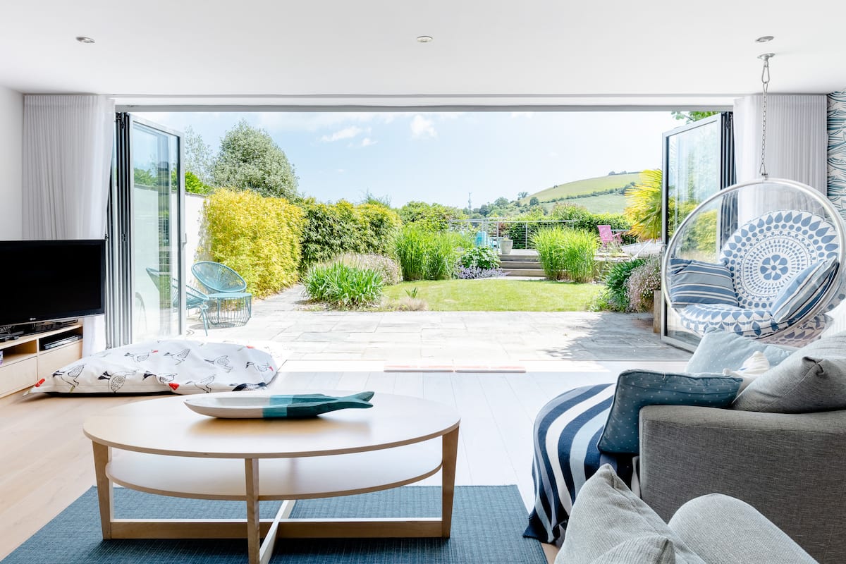 Airbnb® Dartmouth Holiday Rentals & Places to Stay England