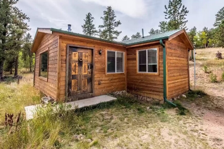 Peyton S Landing Cozy Rustic Mountain Cabin Cabins For Rent