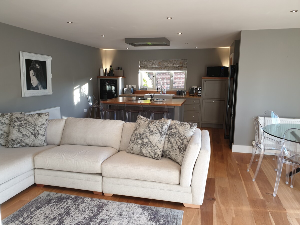 Oaks Cottage Peaceful And Luxurious Cottages For Rent In Haughley