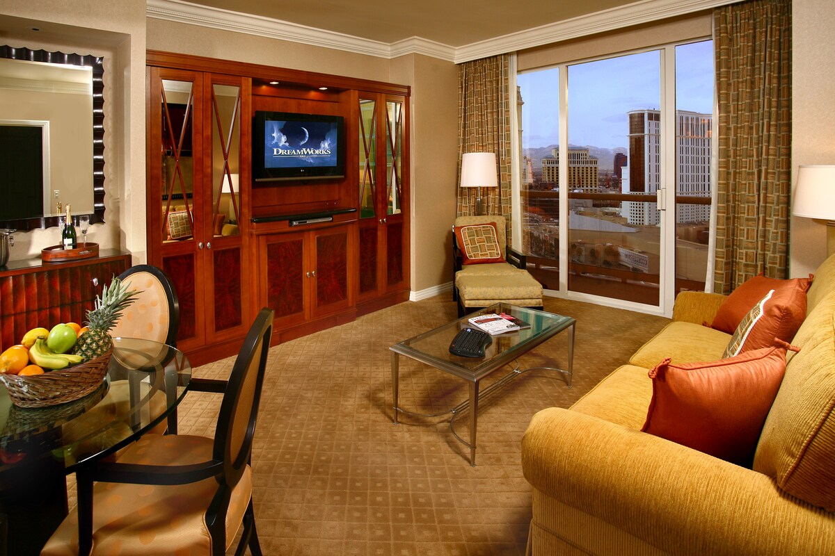 MGM Signature 2BR/3BA Balcony Suite - Apartments for Rent in Las ... MGM Signature 2BR/3BA Balcony Suite - Apartments for Rent in Las ...