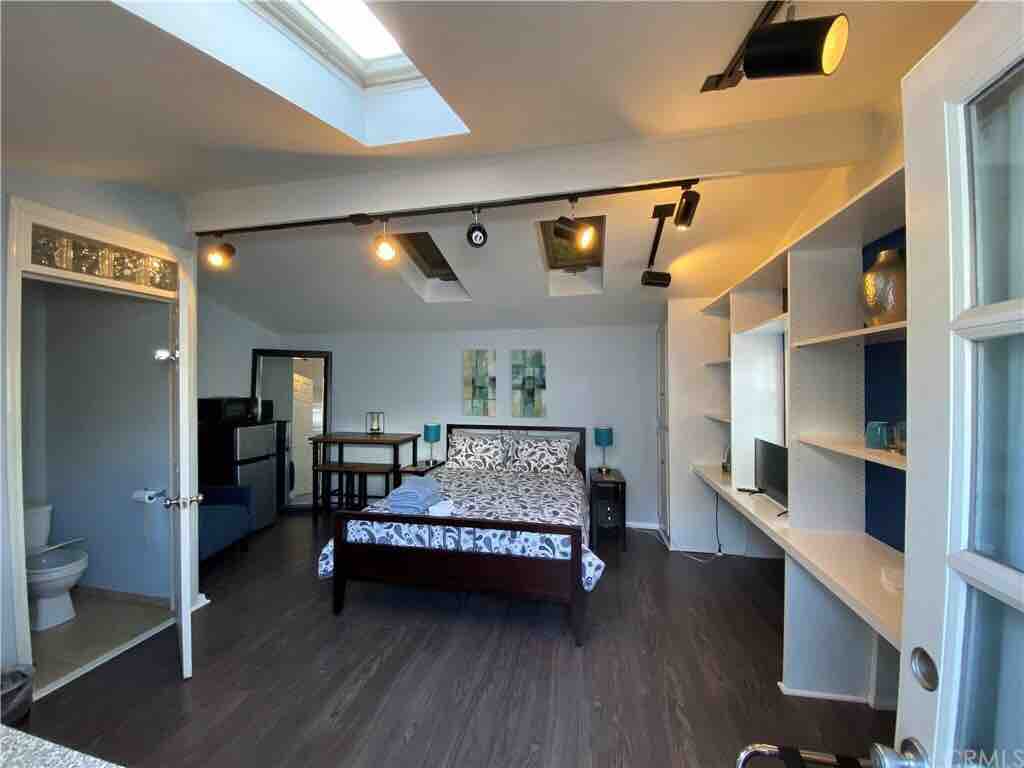Guest Studio In Bluff Heights Houses For Rent In Long Beach