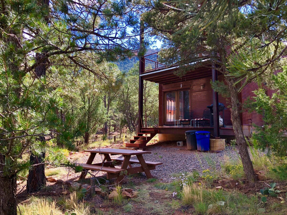 Modern Cabin In The Woods Guesthouses For Rent In Glorieta