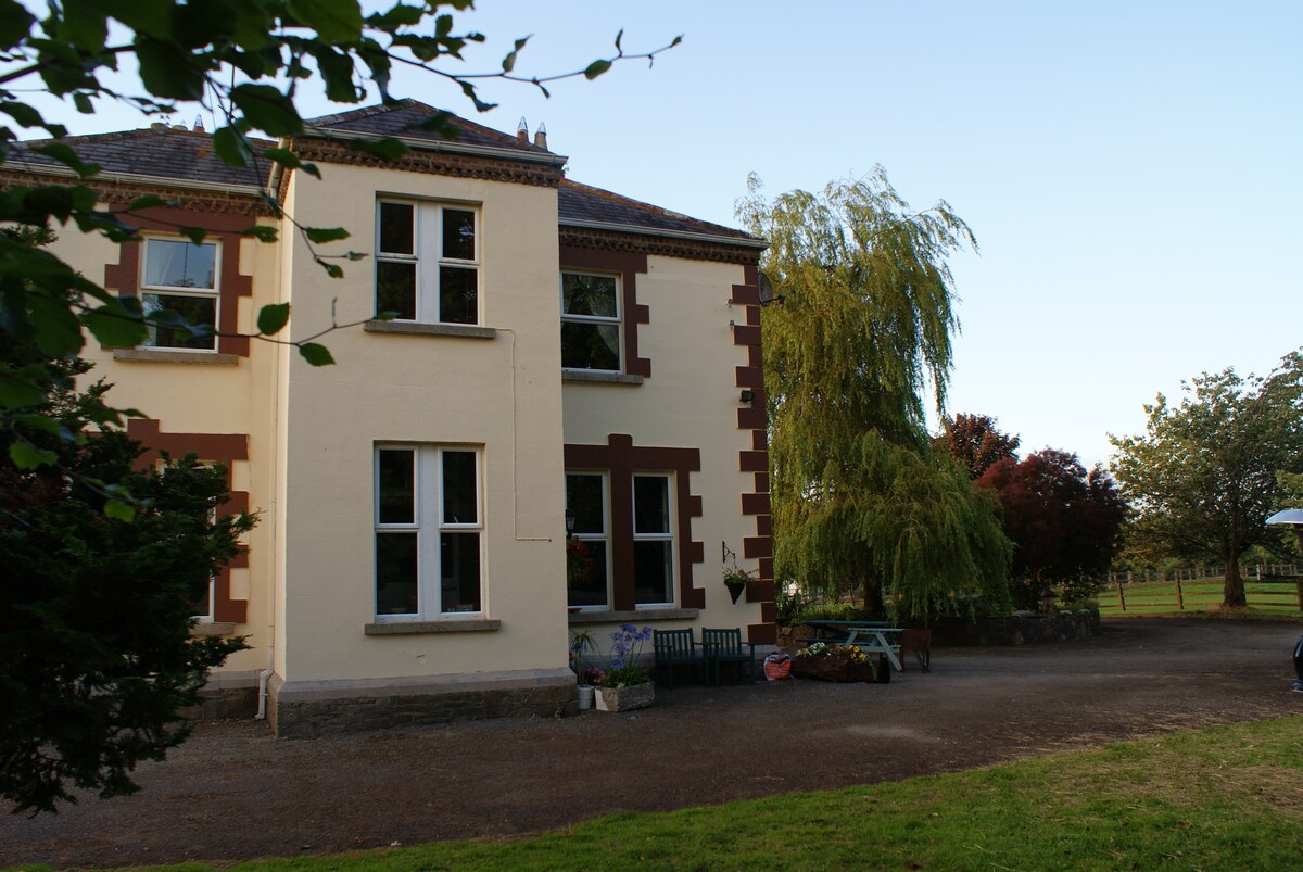 Beautiful Farmhouse In Co Meath Houses For Rent In Summerhill