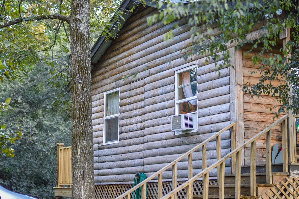 Mulberry Creek Cabin Cabins For Rent In Lynchburg
