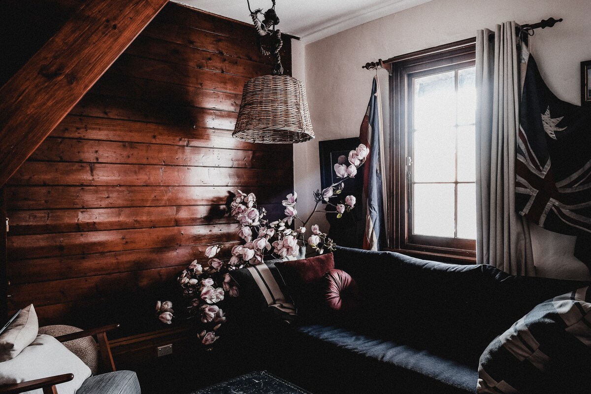 Captains Cottage Hobart Cottages For Rent In Hobart