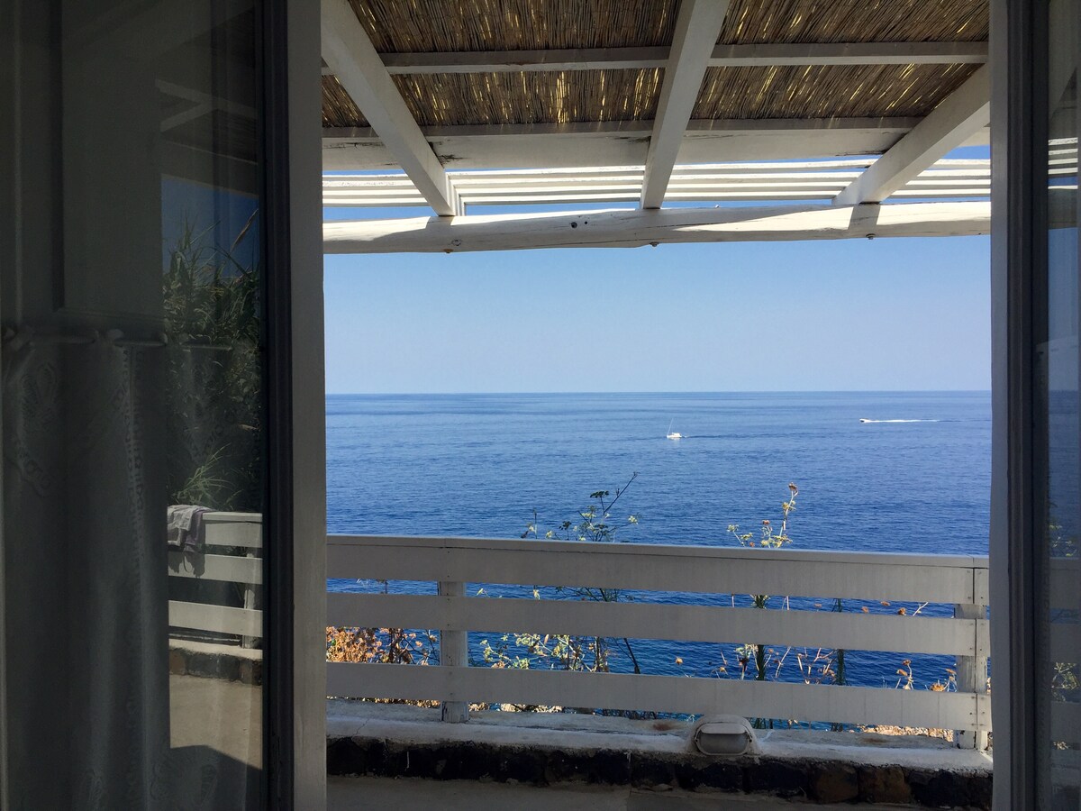 Get Eolie Salina Casa Vacanze Sul Mare Houses For Rent In Malfa Free Wallpaper Eolie Salina Casa Vacanze Sul Mare Houses For Rent In Malfa Free