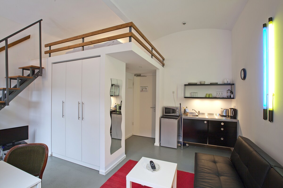 Studio Apartment Loft loft-studio- modern and stylish - apartments for rent in berlin Studio Apartment Loft loft-studio- modern and stylish - apartments for rent in berlin