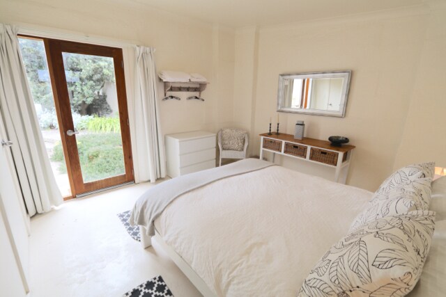 Front Beach Cottage On The Beach Houses For Rent In Robe