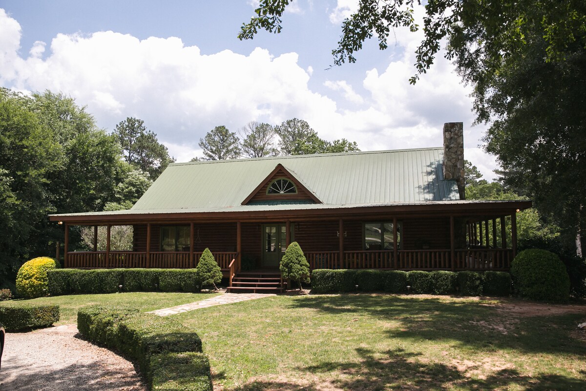 Country Cabin Cabins For Rent In Newnan