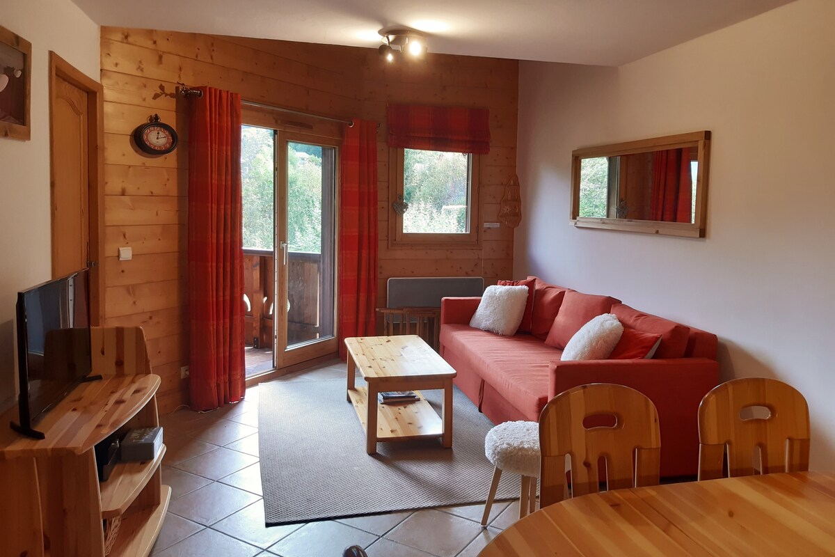 Ideally located 3 bedroom duplex, Chamonix Valley