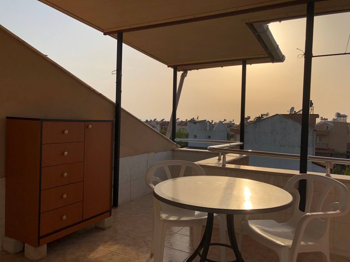 Ozel Cati Kati Odasi Penthouse Room Villas For Rent In Dikili