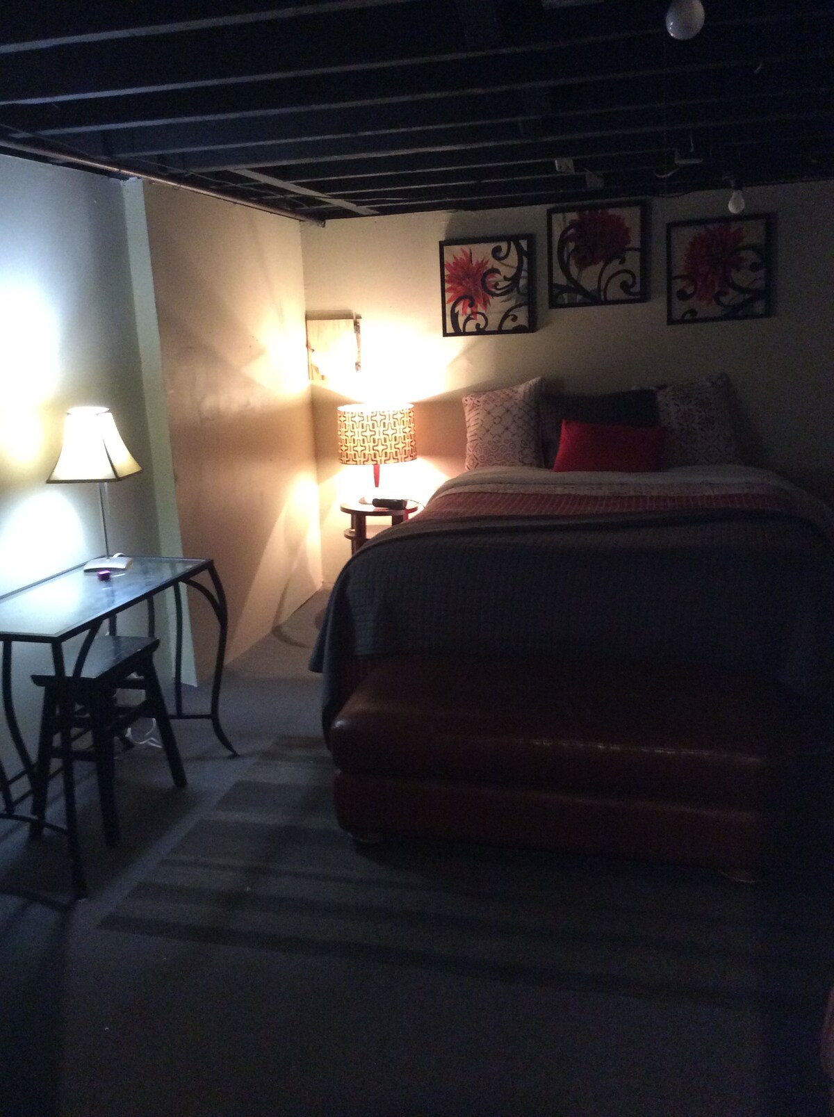 1300 Sq Ft Private Loop Apartment Guest Suites For Rent In St Louis