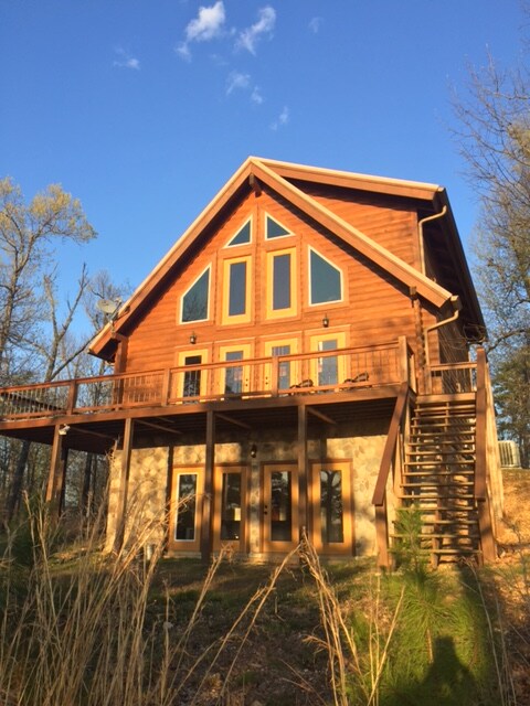 Secluded Lakefront Cabin Cabins For Rent In Jordan