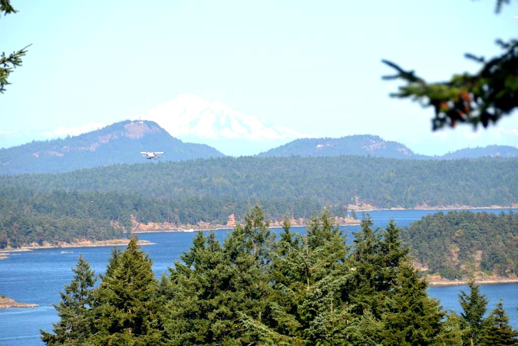 Top 20 Salt Spring Island, Canada Vacation Rentals, Vacation Homes