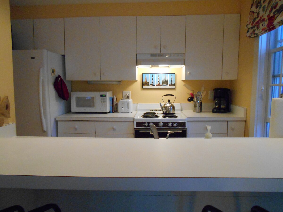 Seaswept Cottage Maushop Village Condominiums For Rent In Mashpee