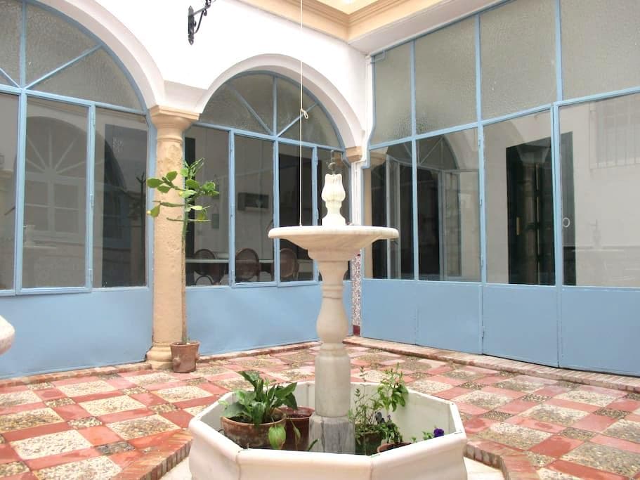 Top 20 holiday lettings córdoba, holiday rentals & holiday ... Patio Créatif Fireplace