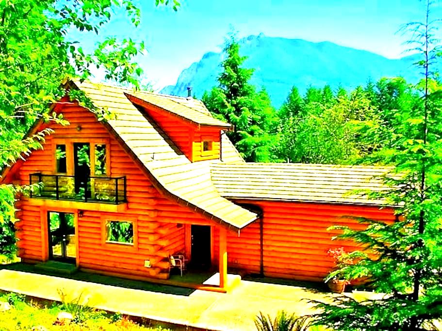 Top 20 Fall City Accommodation, Holiday Rentals, Holiday 