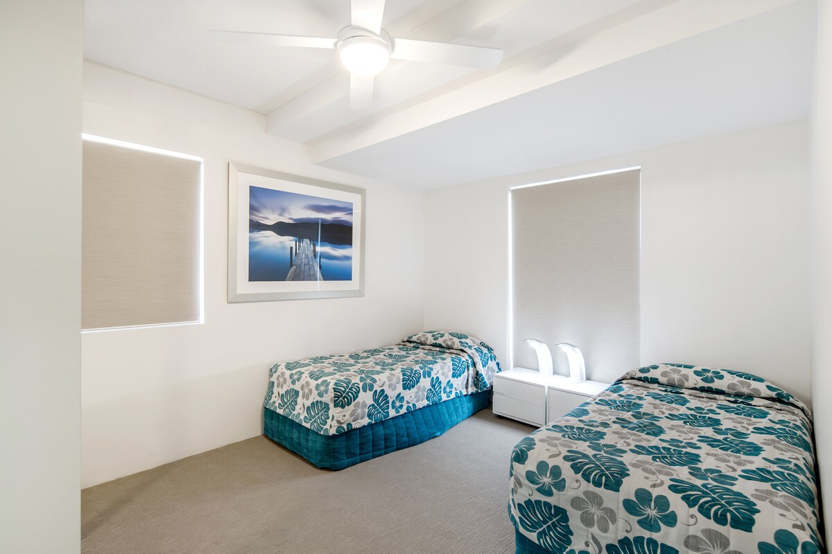Picture Point Terraces Penthouse Apt 4 Bedrooms