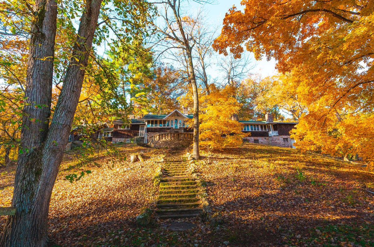 Meramec River Retreat Lodge With A View Cabins For Rent In