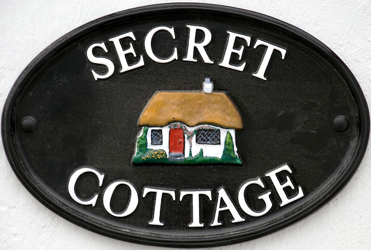 Secret Cottage Houses For Rent In Ardara