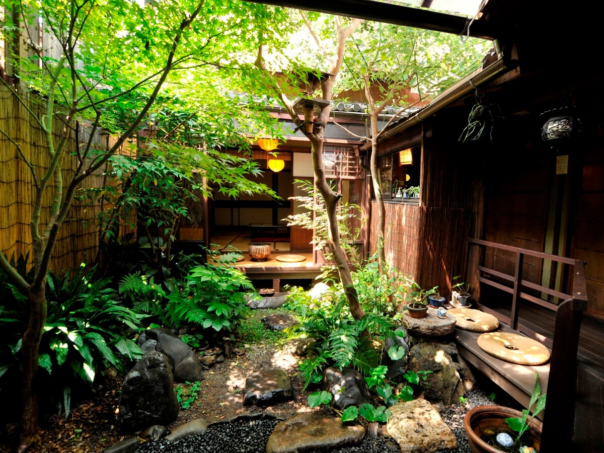 和楽庵 Double 100 Year Old Machiya Guest House Close To Heian Shrine In Kyoto Up To 2 People 京都 平安神宮近く 築100年の町家ゲストハウス Townhouses For Rent In 京都府