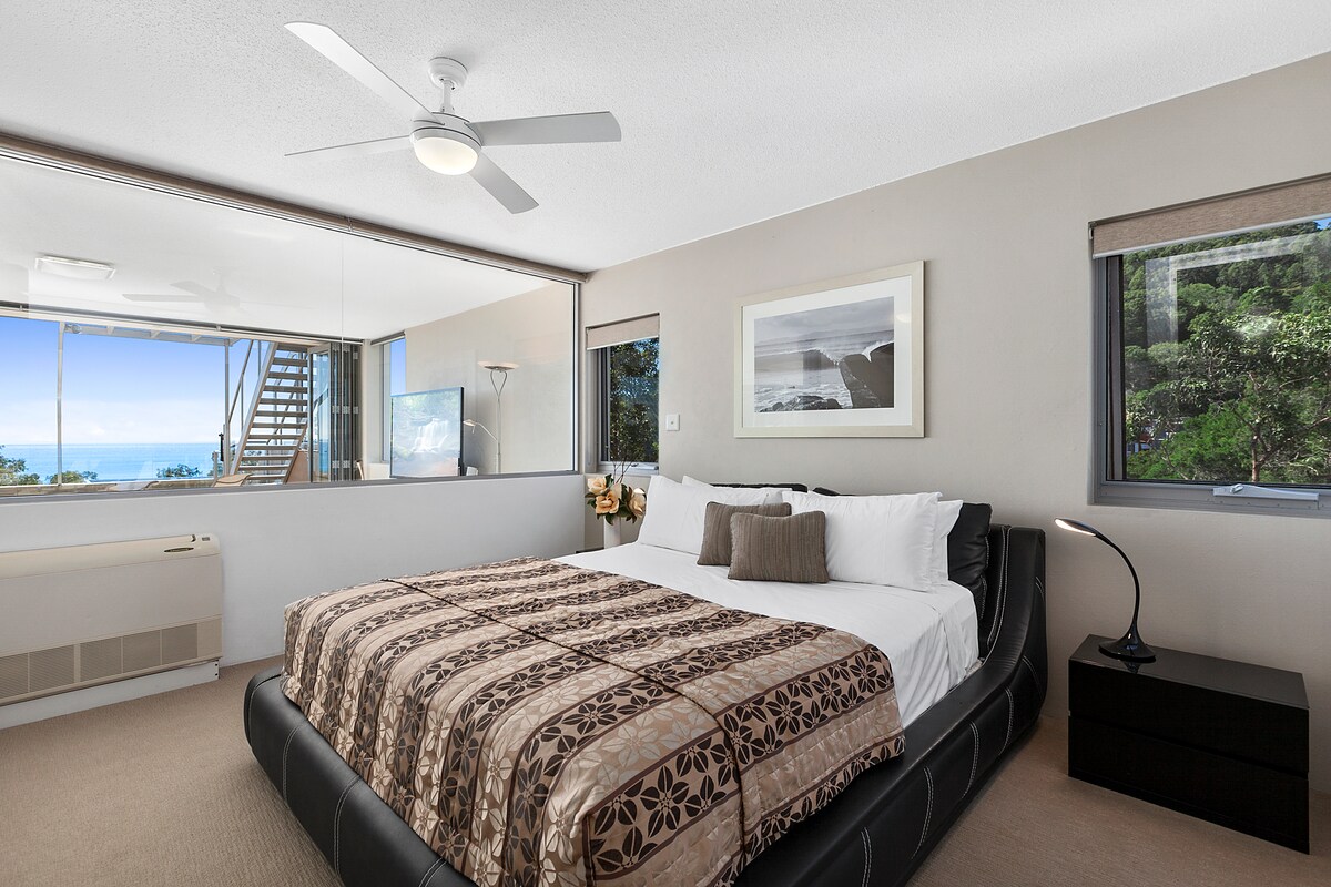 Picture Point Terraces Penthouse Apt 4 Bedrooms