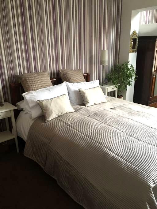 Royal Leamington Spa Holiday Rentals Royal Leamington Spa Holiday Rentals