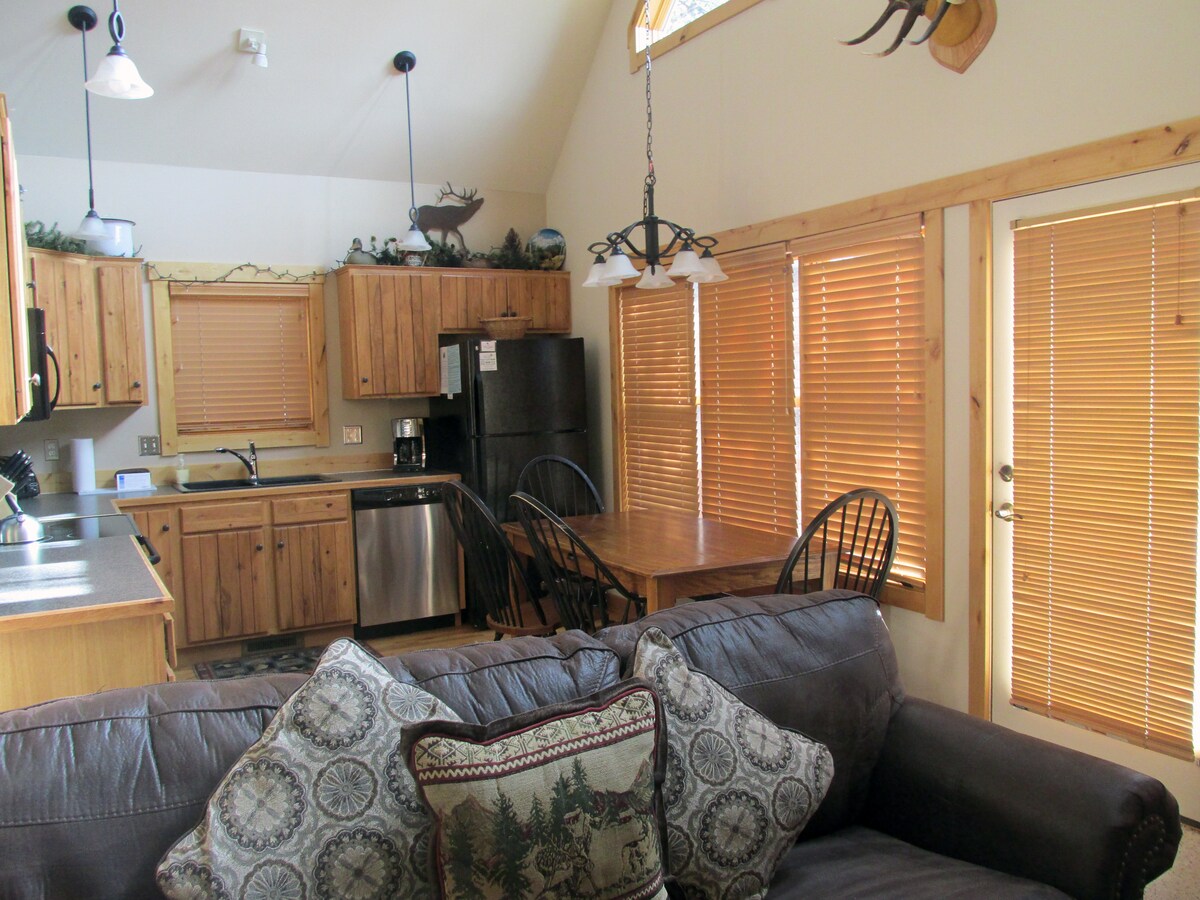 Solitude Cabins Cabins For Rent In Estes Park