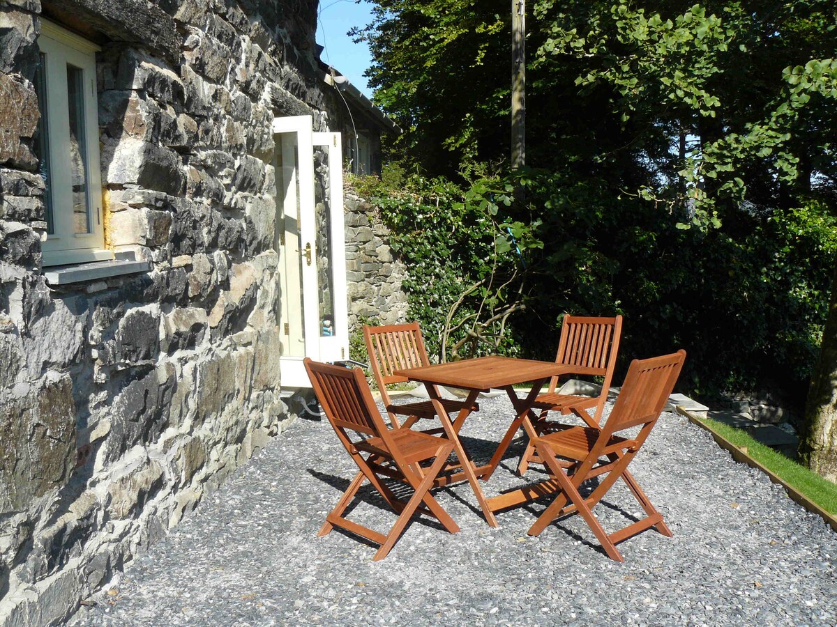 The Stables At Secret Garden Cottages Tremadog Cottages For