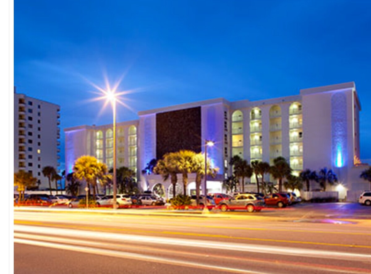 Daytona Seabreeze Resort Oceanfront Villas For In Daytona Seabreeze Resort Oceanfront Villas For In Beach Florida United States