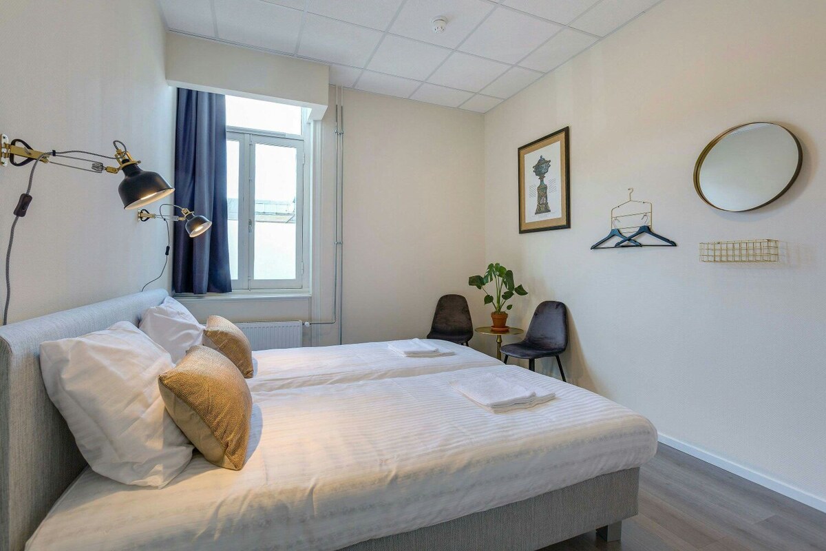 No 5 Private Room At The Old Post Office Hostel Houses For