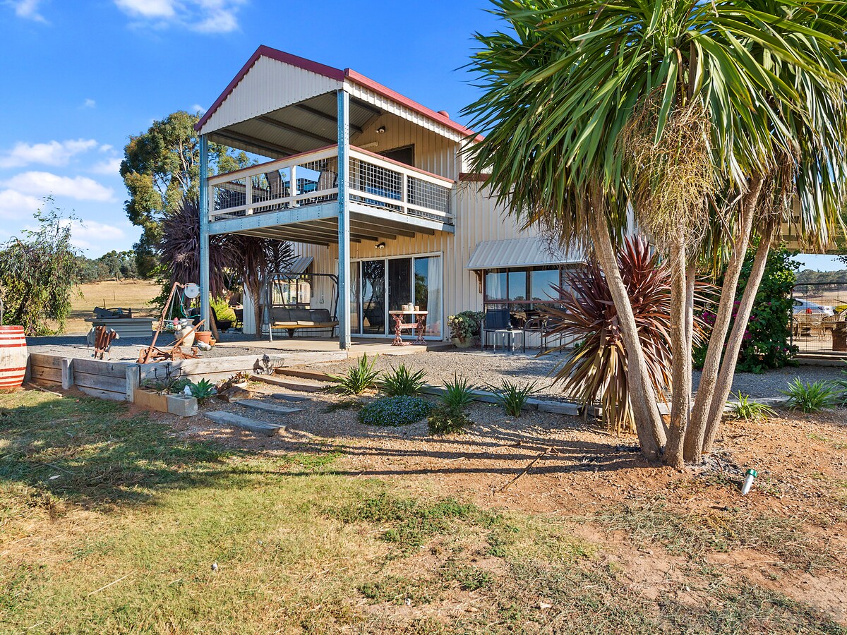 The Barn At Whispering Hills Farm Stays For Rent In Upper Lurg