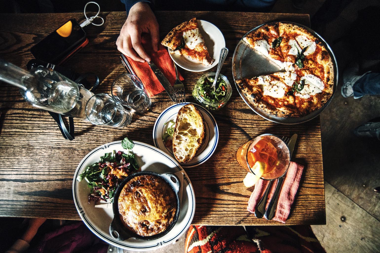 NYC culinary scene offers diverse flavors from global cuisines.