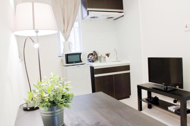 Hong Kong Holiday Rentals Amp Accommodation Airbnb