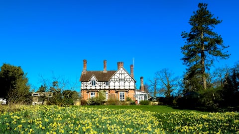 *Hunting Lodge